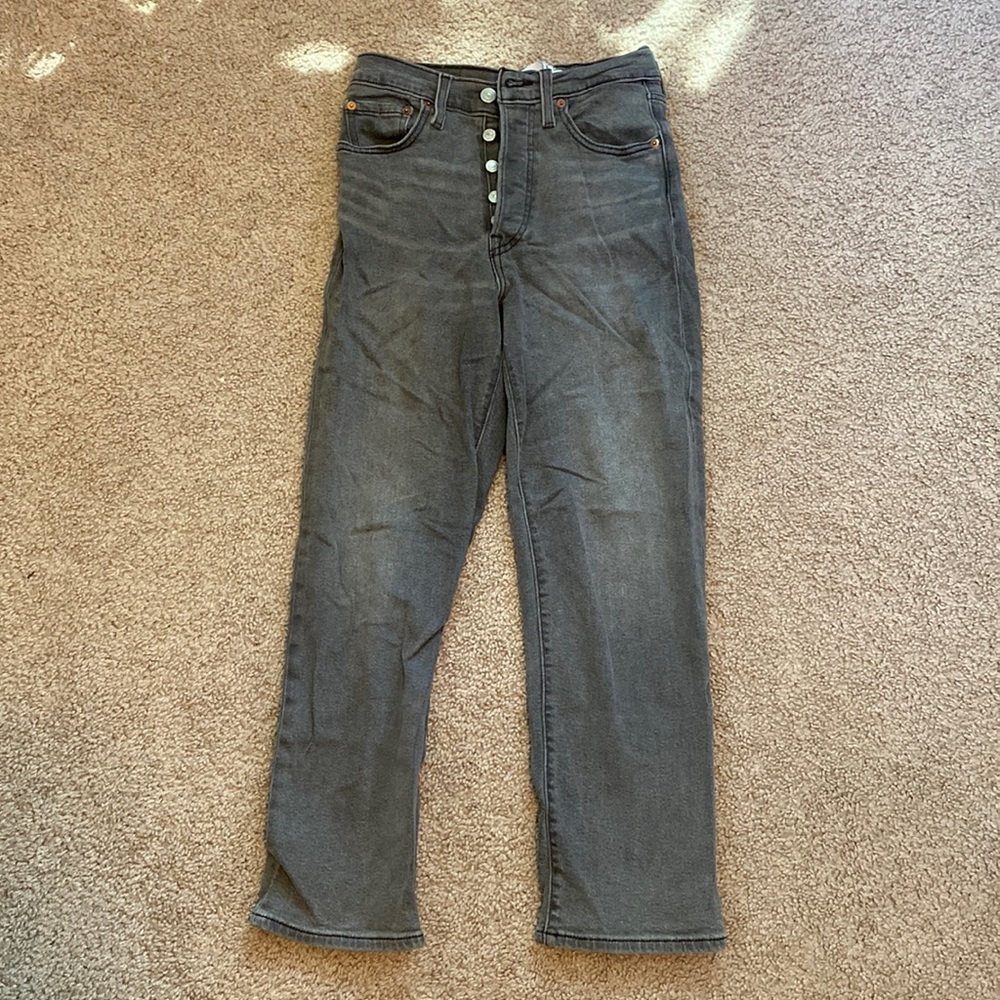 Levi’s Ribcage Straight Ankle Jeans
